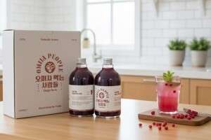 오미자 먹는 사람들 - 양구 오미자청 750ml * 2병 (선물포장) 오미자원액